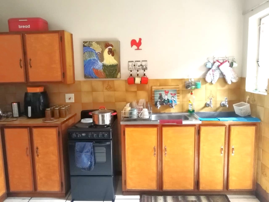 2 Bedroom Property for Sale in Kannoniers Park North West